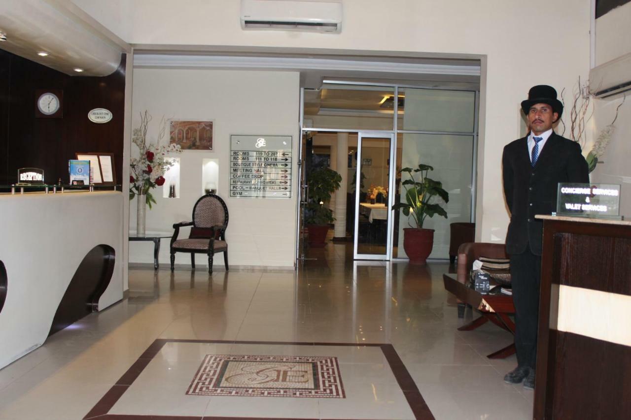 Grand Enclave Hotel Lahore Exterior photo